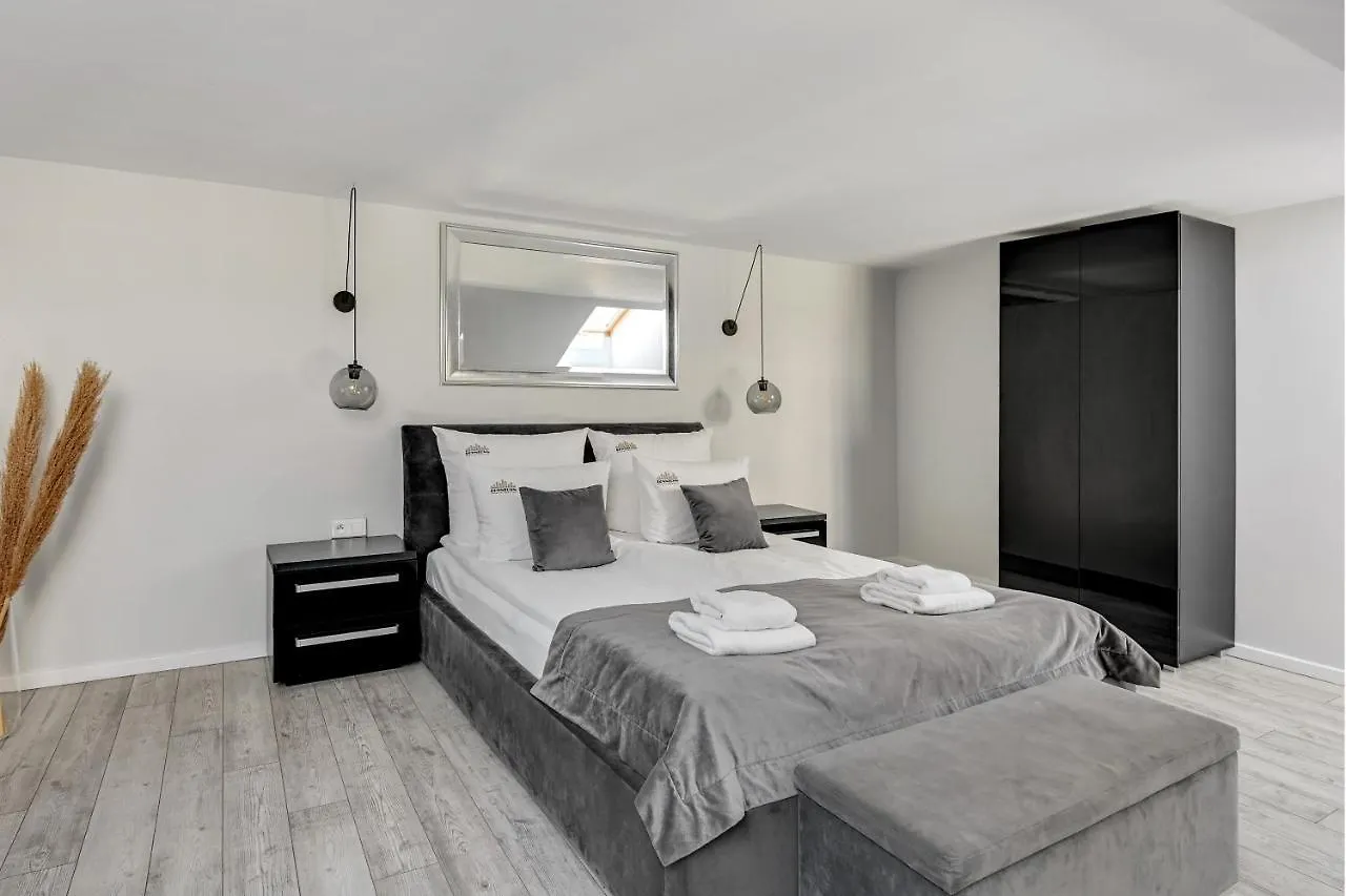 Waterlane Riverside Spa, Pool & Gym By Downtown Apartments Gdańsk 0*,  Polen