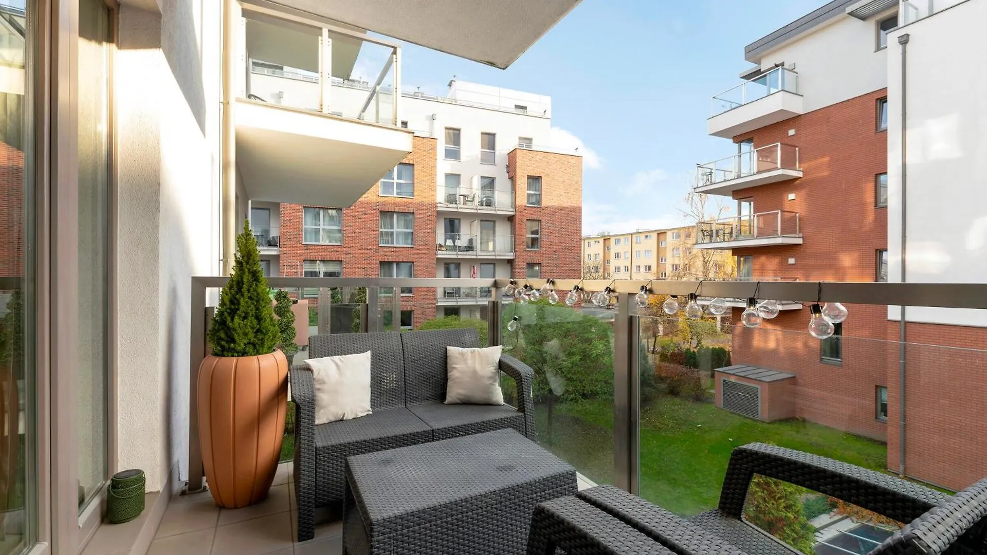 Waterlane Riverside Spa, Pool & Gym By Downtown Apartments Gdansk Poland