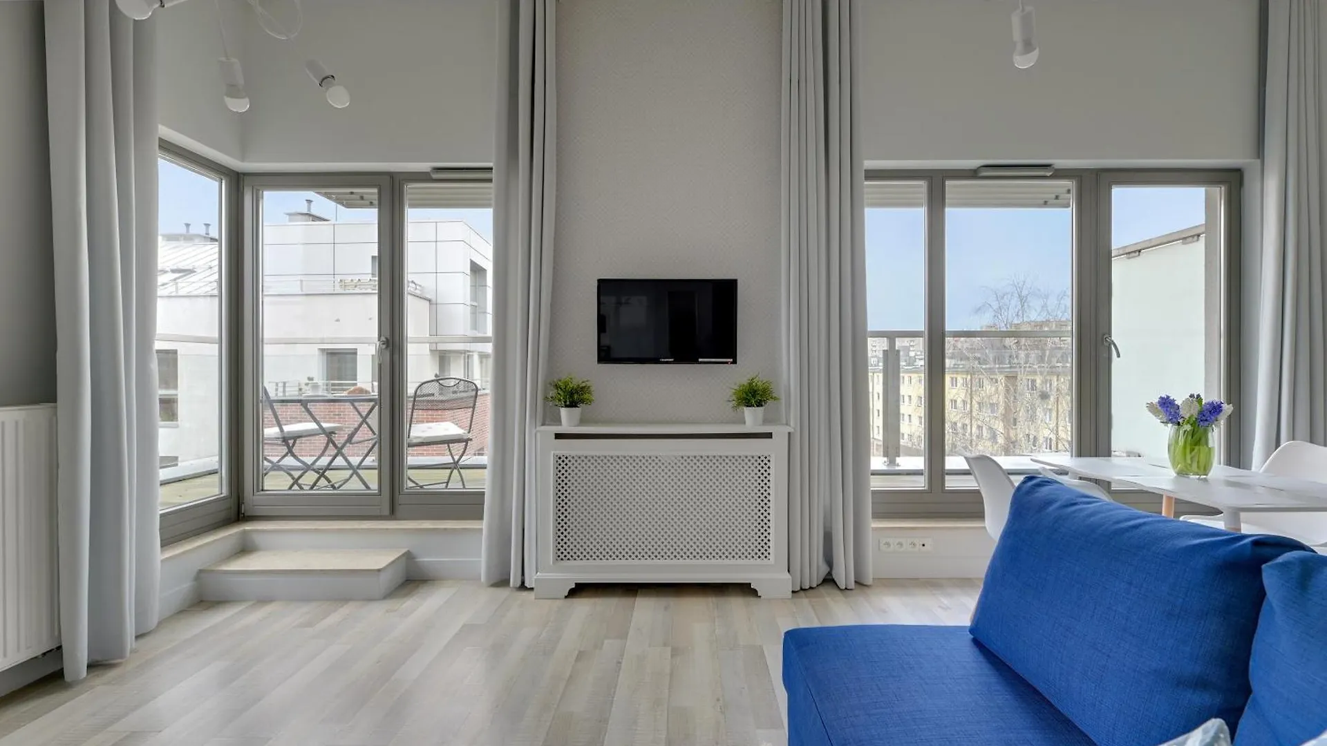 Waterlane Riverside Spa, Pool & Gym By Downtown Apartments Gdańsk 0*,  Polen
