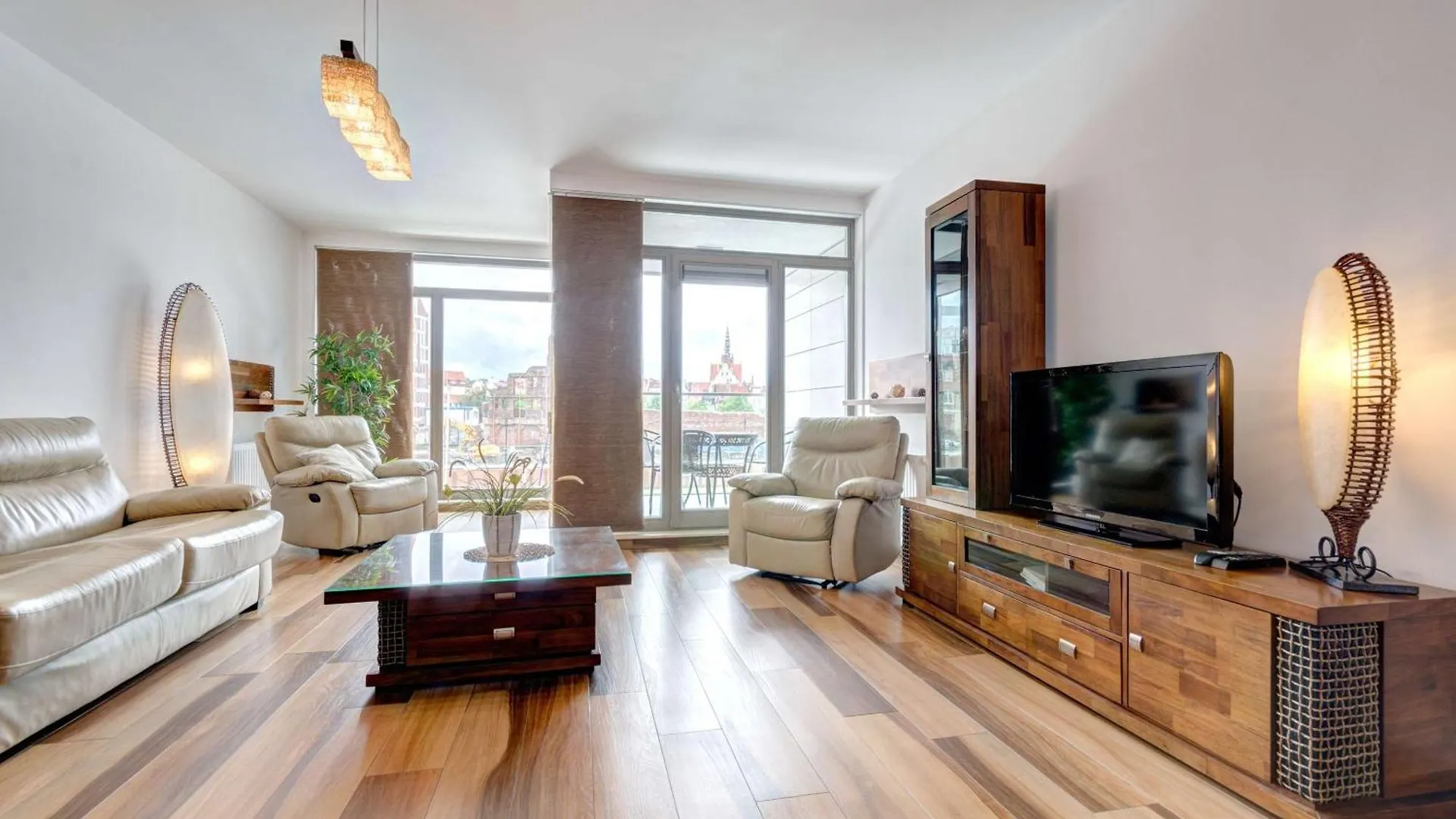 Waterlane Riverside Spa, Pool & Gym By Downtown Apartments Gdansk